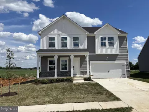 452 Valor Ln, Martinsburg, WV 25405