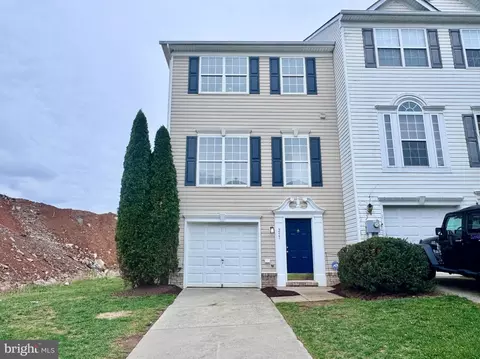 317 Bertelli Ct, Martinsburg, WV 25403