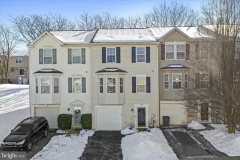 43 Quince Tree Dr, Martinsburg, WV 25403