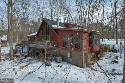 734 Walden Rd, Hedgesville, WV 25427
