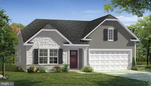 132 Fontana Cir #HOME 611, Martinsburg, WV 25403