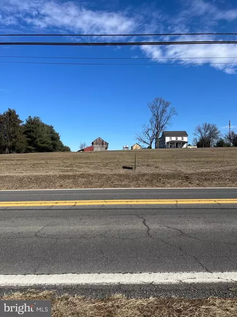 351 Bedington Rd, Martinsburg, WV 25404