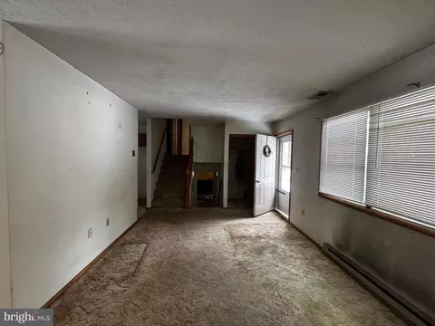 Living - 224 Ditto Farm, Falling Waters, WV 25419 photo 1 of 6