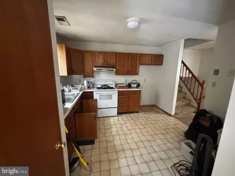 Kitchen - 224 Ditto Farm, Falling Waters, WV 25419 photo 1 of 2