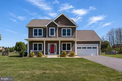 31 Hilyard Cir S, Hedgesville, WV 25427