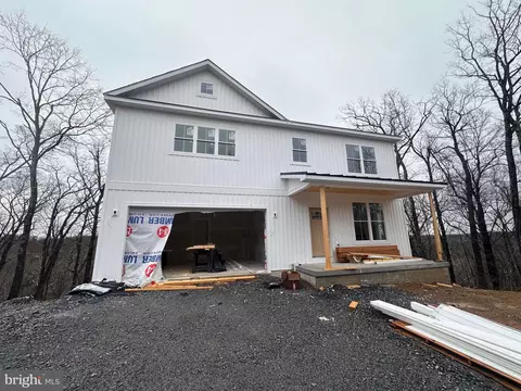 4383 Specks Run Rd, Bunker Hill, WV 25413