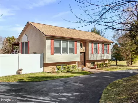 268 Kestrel Dr, Falling Waters, WV 25419 photo 36