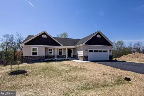 94 Nyquist Way, Martinsburg, WV 25404