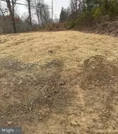 5111 Apple Harvest Dr, Gerrardstown, WV 25420