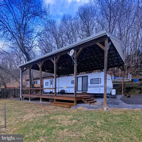 Block 77 Lot 77 Park Boulevard, Falling Waters, WV 25419