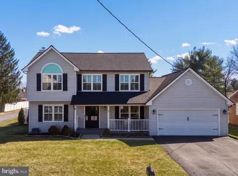 199 Primrose Dr, Martinsburg, WV 25404