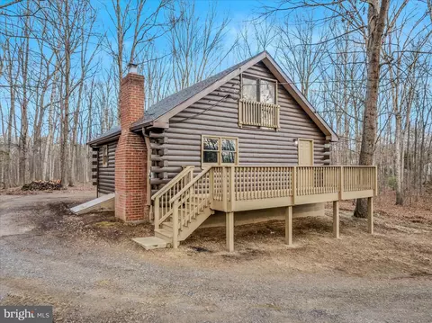 495 Getaway Rd, Hedgesville, WV 25427