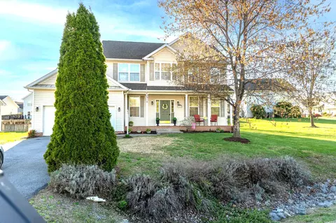 101 Wren St N, Martinsburg, WV 25405