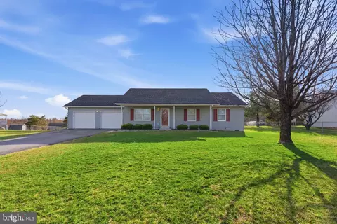 239 Mcgill Dr, Gerrardstown, WV 25420