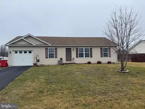 133 Wallace Ave, Inwood, WV 25428