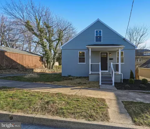 502 Berry St, Martinsburg, WV 25401