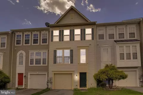 43 Globe St, Martinsburg, WV 25404