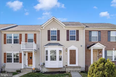 21 Lopez Dr, Martinsburg, WV 25405