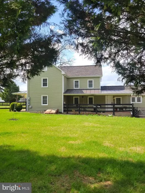 49 Angus Ln, Inwood, WV 25428