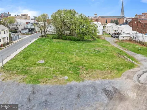 lot153 S College St, Martinsburg, WV 25401