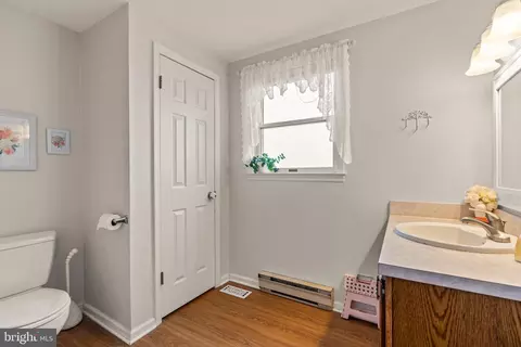 Bath - 94 Tulip Ct, Falling Waters, WV 25419 photo 1 of 2