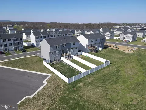 66 Tadpole Landing Rd, Inwood, WV 25428