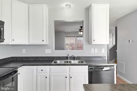 Kitchen - 54 Council Ct, Falling Waters, WV 25419 photo 2 of 4