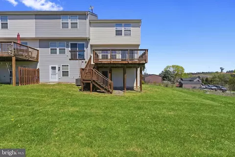 Exterior - 54 Council Ct, Falling Waters, WV 25419 photo 3 of 3