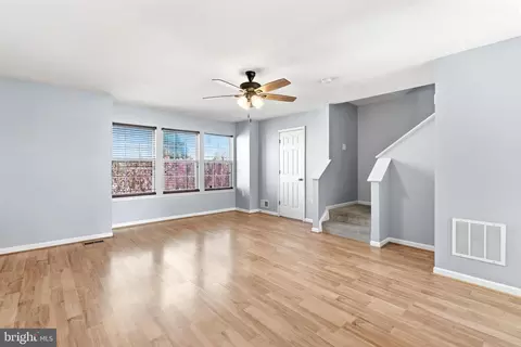 Living - 54 Council Ct, Falling Waters, WV 25419 photo 1 of 2