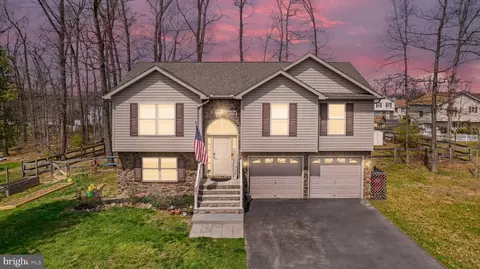 183 Basin Dr, Inwood, WV 25428