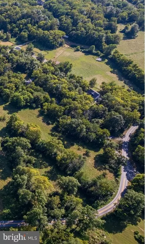 lot C Runnymeade Rd, Bunker Hill, WV 25413