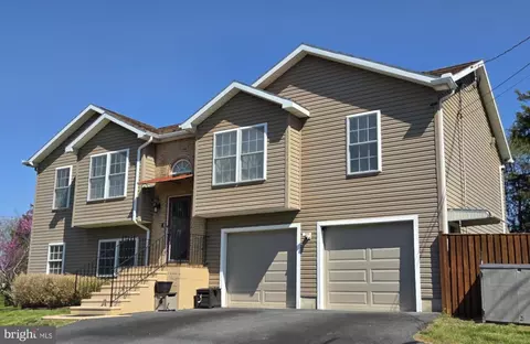 2617 Giles Mill Rd, Bunker Hill, WV 25413