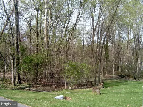 lot23 Emerald Dr, Falling Waters, WV 25419