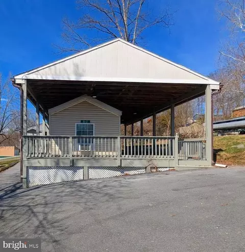 Block 81 Lot 2 Cub Avenue, Falling Waters, WV 25419