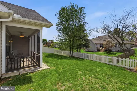 Exterior - 75 Saffron Ter, Falling Waters, WV 25419 photo 6 of 9