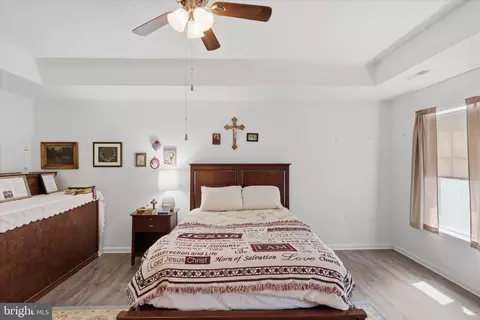 Bedroom - 75 Saffron Ter, Falling Waters, WV 25419 photo 3 of 5