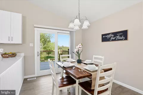 174 Open Field Ln, Falling Waters, WV 25419 photo 11
