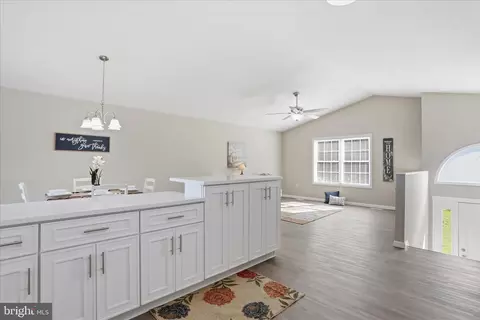 174 Open Field Ln, Falling Waters, WV 25419 photo 16