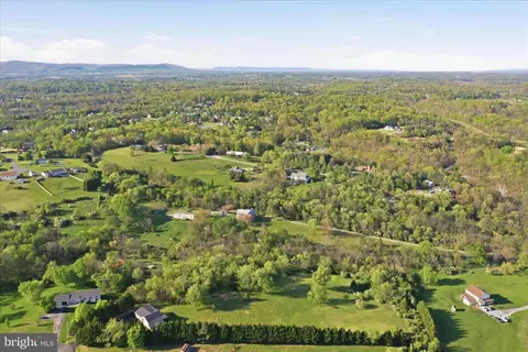 174 Open Field Ln, Falling Waters, WV 25419 photo 50