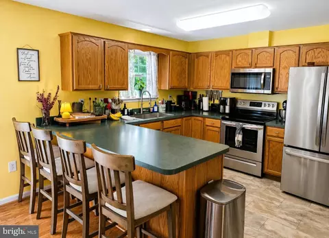 Kitchen - 61 Clemson Dr, Falling Waters, WV 25419 photo 1 of 3