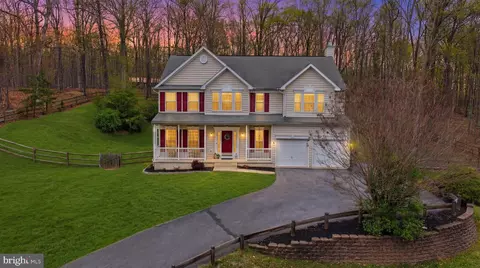 369 Rotterham Dr, Hedgesville, WV 25427