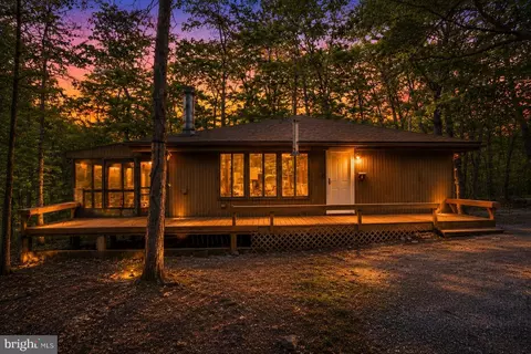 456 Bald Eagle Trl, Hedgesville, WV 25427