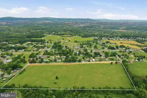 Murphy Lane, Falling Waters, WV 25419