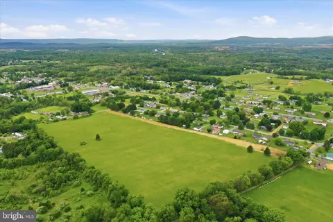 Murphy Lane, Falling Waters, WV 25419 photo 12