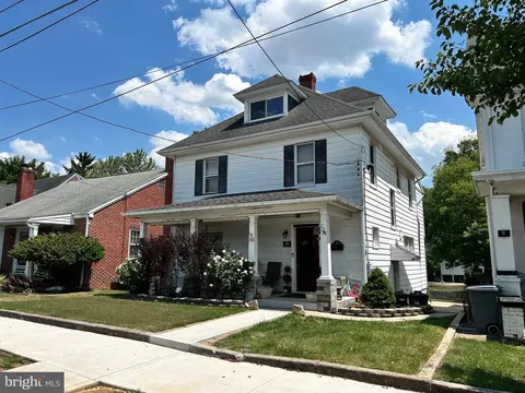 228 S Tennessee Ave, Martinsburg, WV 25401