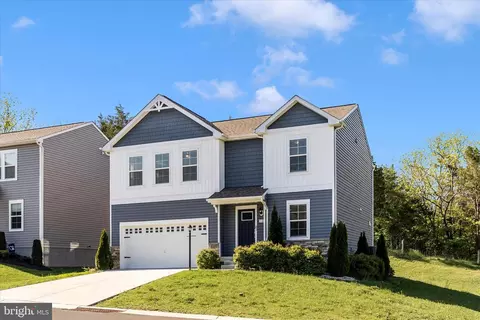 Exterior - 12 Belmont Pl, Falling Waters, WV 25419 photo 5 of 15