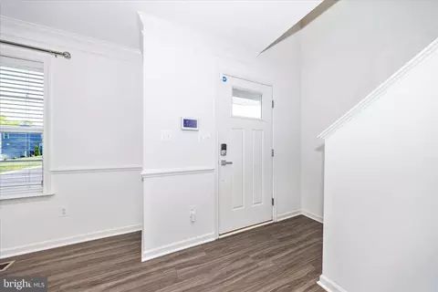 Entry Way - 12 Belmont Pl, Falling Waters, WV 25419 photo 6 of 16