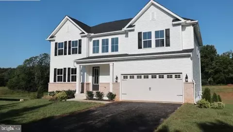 715 Legume Dr, Martinsburg, WV 25403