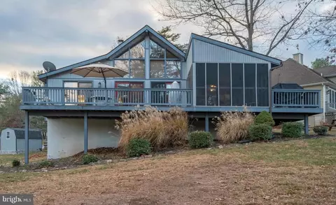 196 The Woods Rd, Hedgesville, WV 25427
