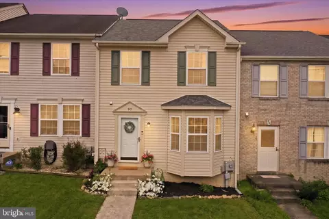97 Quince Tree Dr, Martinsburg, WV 25403